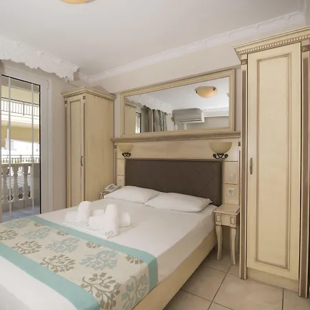 מלון Parthenon Art