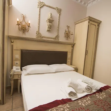 מלון Parthenon Art 3*