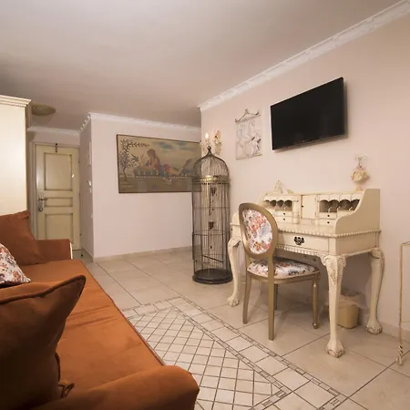 מלון Parthenon Art Olympiakí Aktí