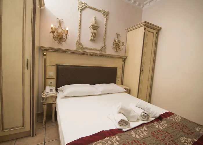 Hotel Parthenon Art 3*