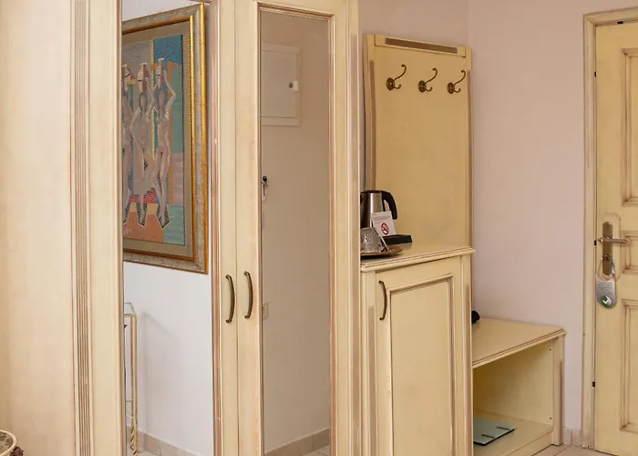 Hotel Parthenon Art Olympiakí Aktí