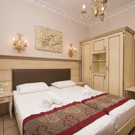 Parthenon Art Hotel-seaside Collection